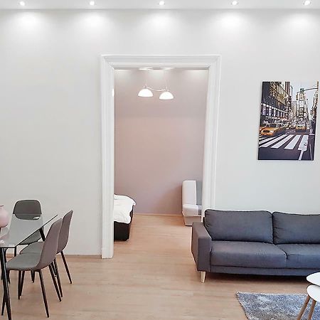 Akacfa 36 Budapest 91 mt 3 bedroom District 7 Exterior foto